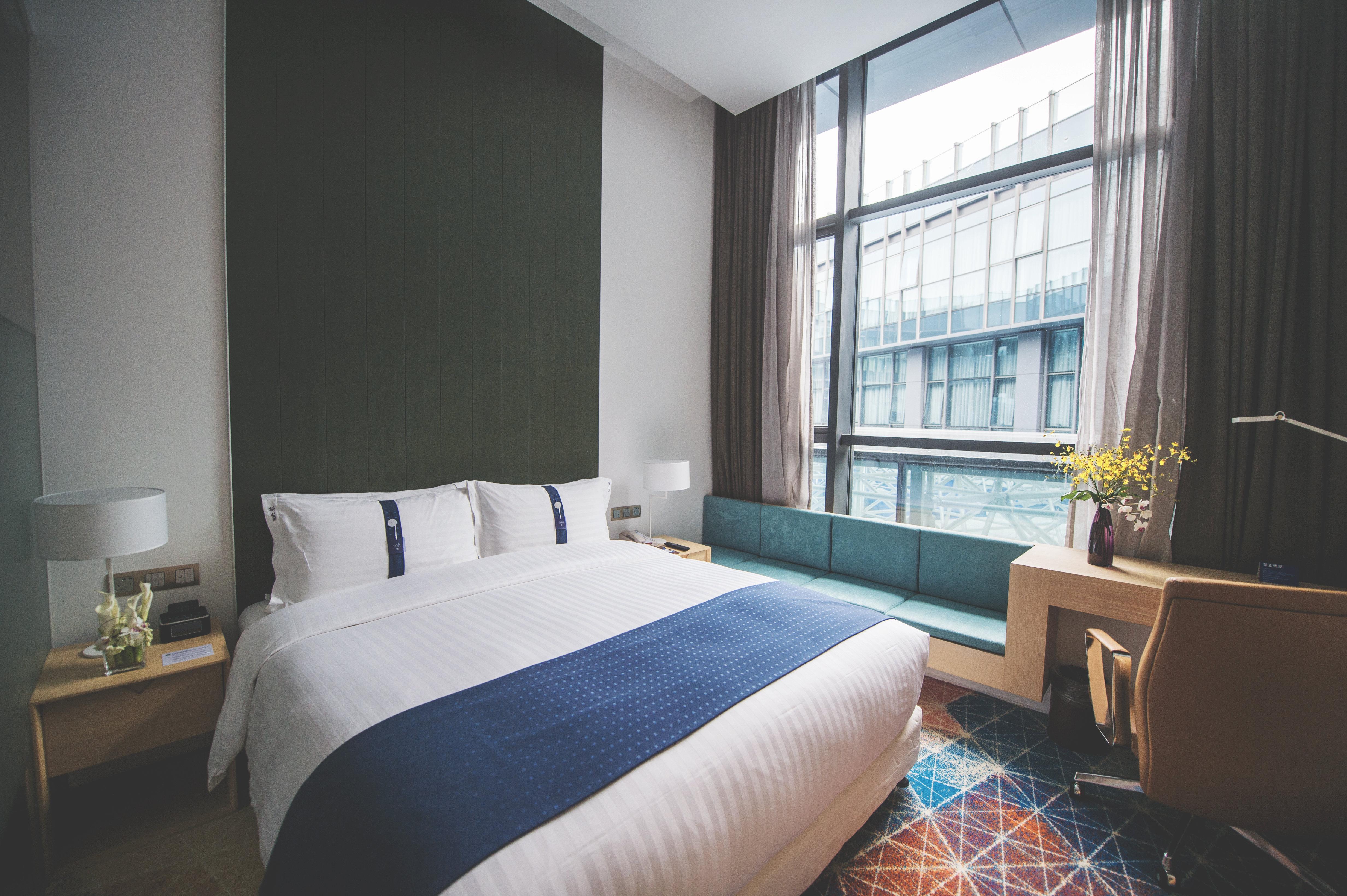 Holiday Inn Express Shanghai Songjiang Fangta By Ihg Extérieur photo